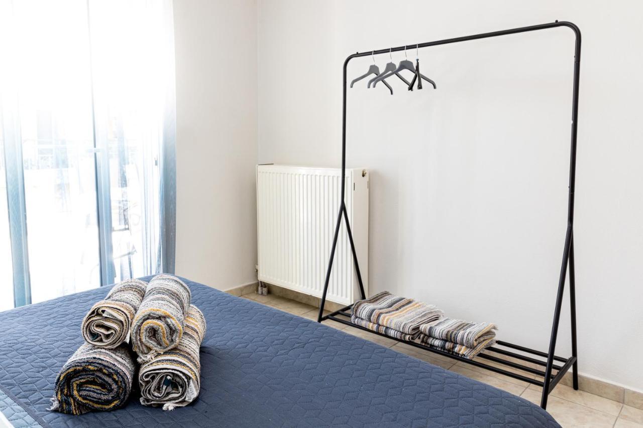 Blaze Studios & Apartments 잰티 외부 사진